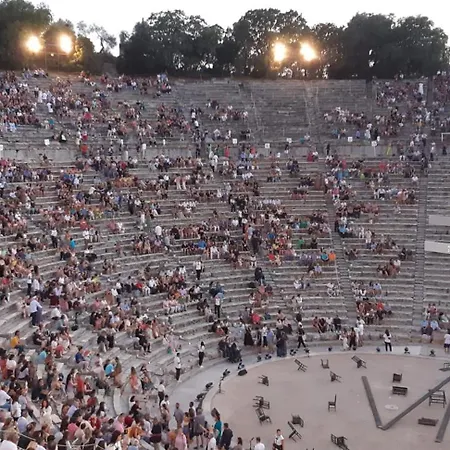 Oliva Villa Pórto Héli