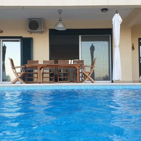 Oliva Villa *